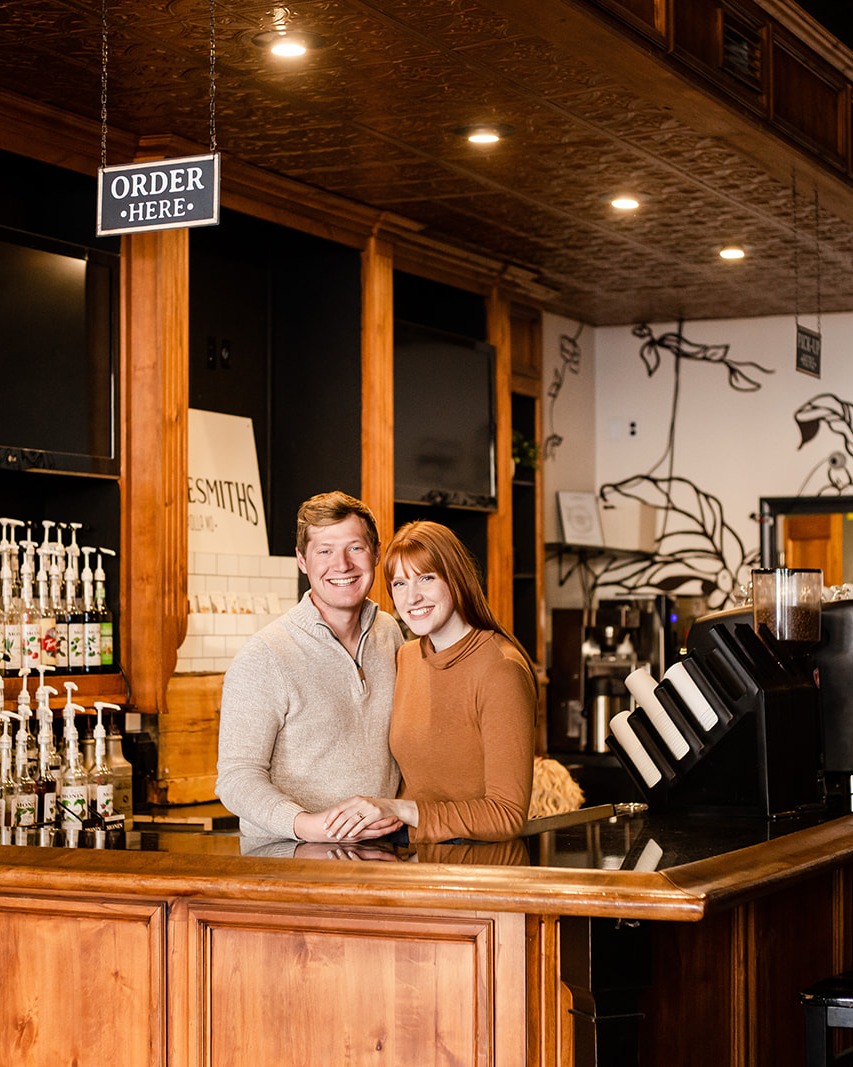 Cheyenne and her husband behind the Coffeesmiths bar
